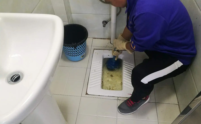 新田疏通蹲坑